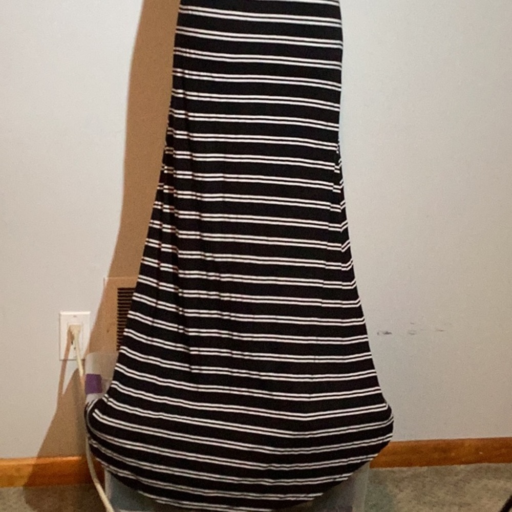 Splendid hi-low dress, U scoop neckline, racerback, partially lined, Medium - Picture 6 of 14